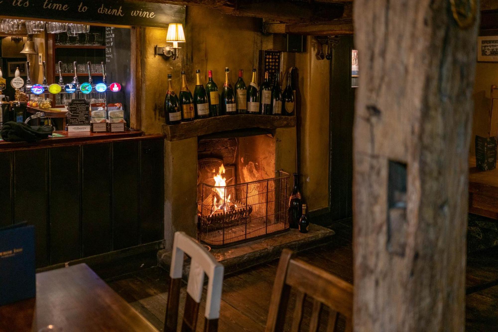 The Anchor Inn Lower Froyle Dış mekan fotoğraf