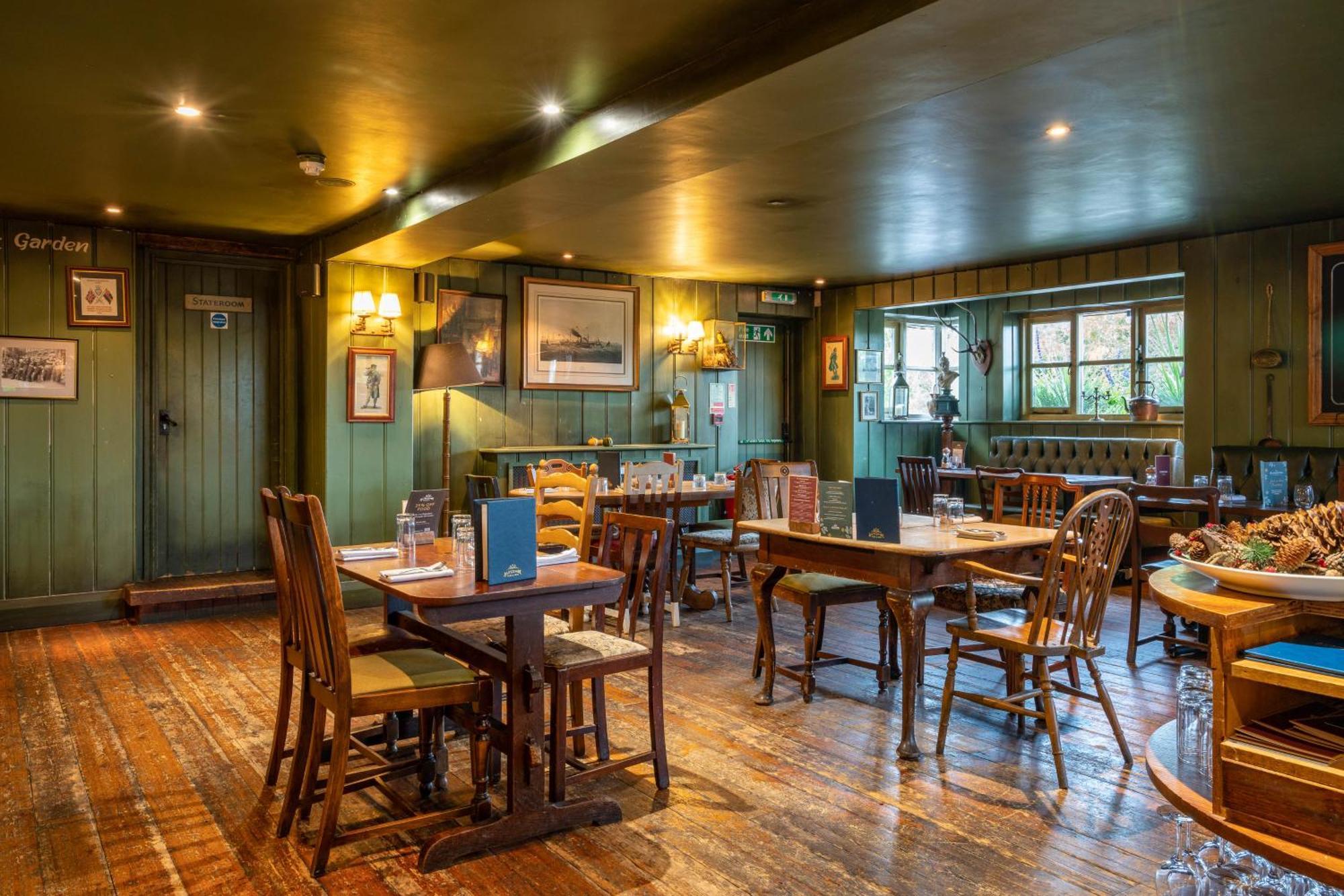 The Anchor Inn Lower Froyle Dış mekan fotoğraf