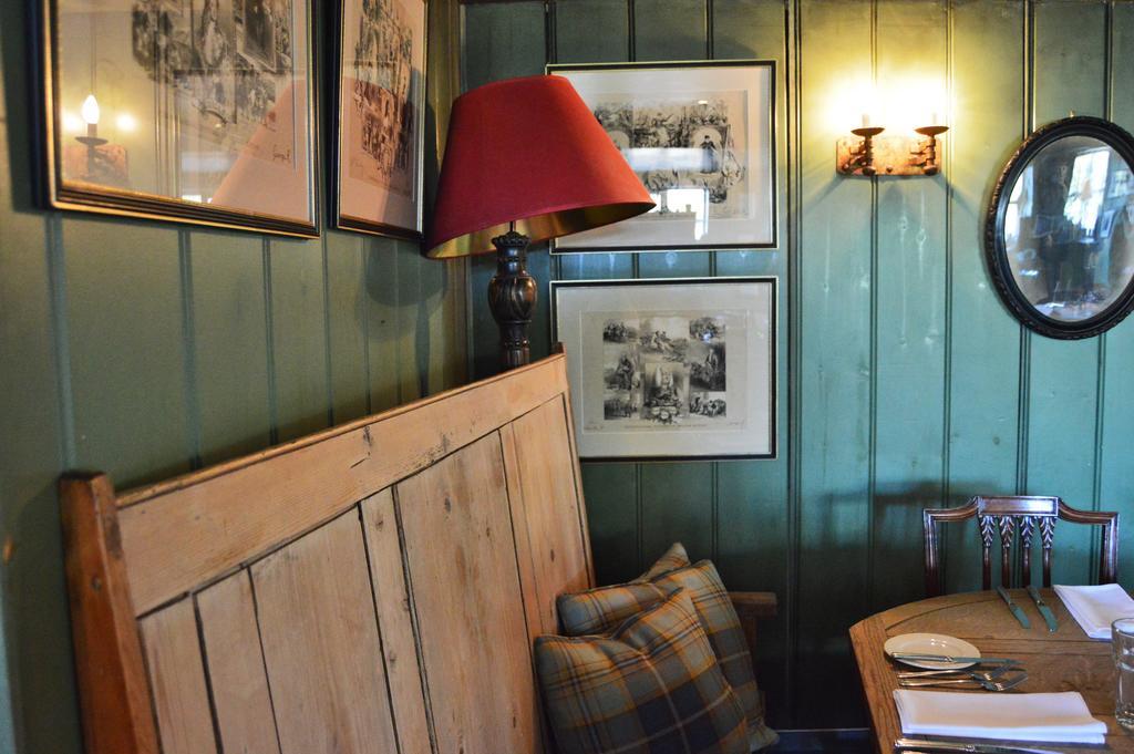 The Anchor Inn Lower Froyle Dış mekan fotoğraf