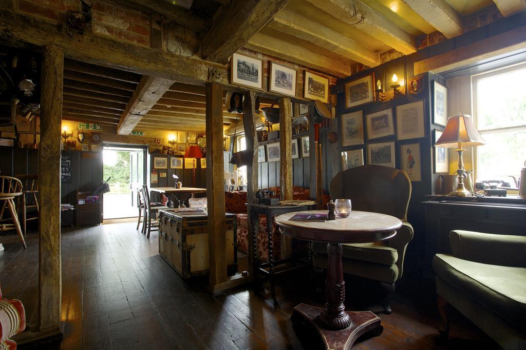 The Anchor Inn Lower Froyle Dış mekan fotoğraf