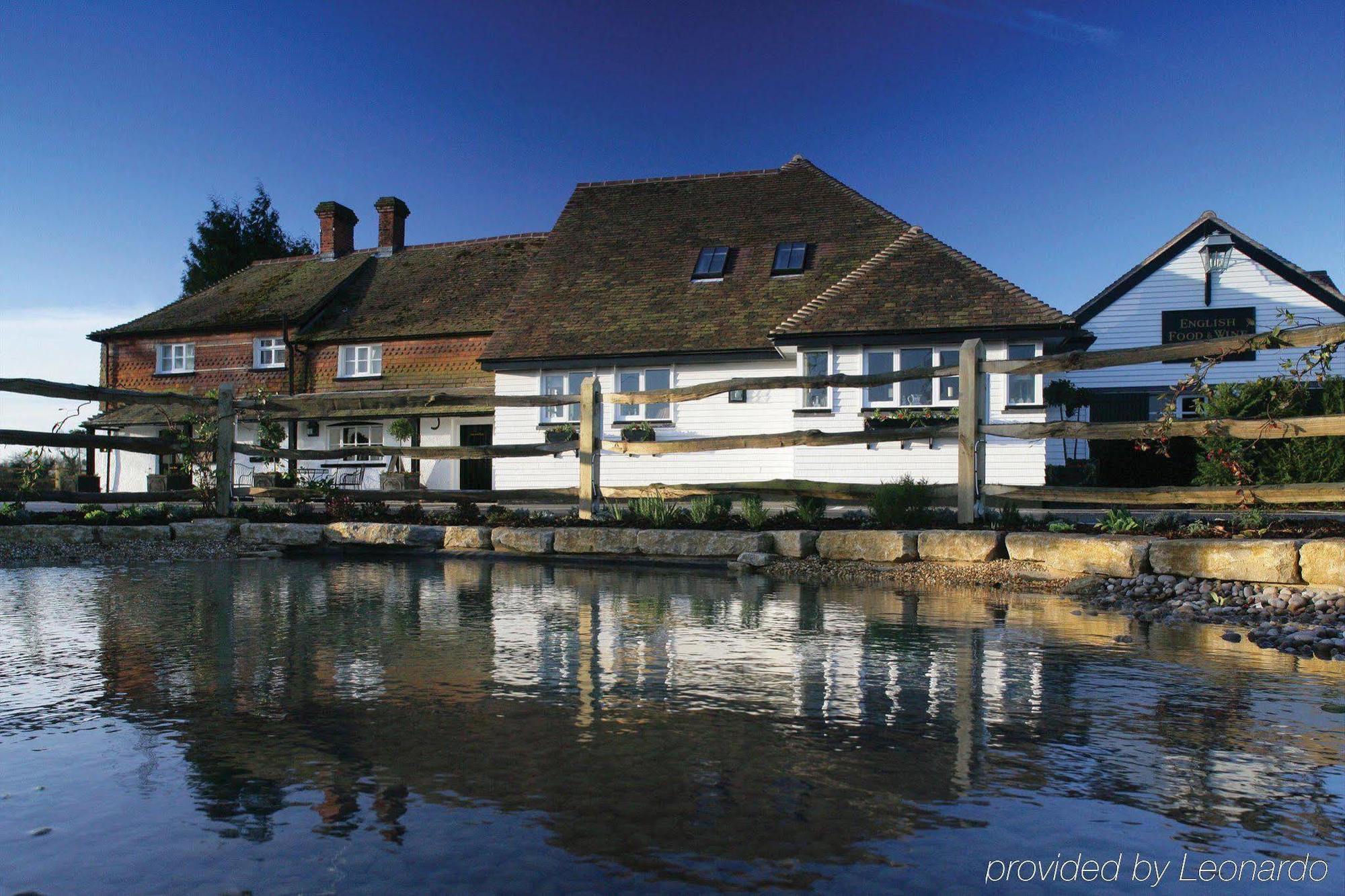 The Anchor Inn Lower Froyle Dış mekan fotoğraf